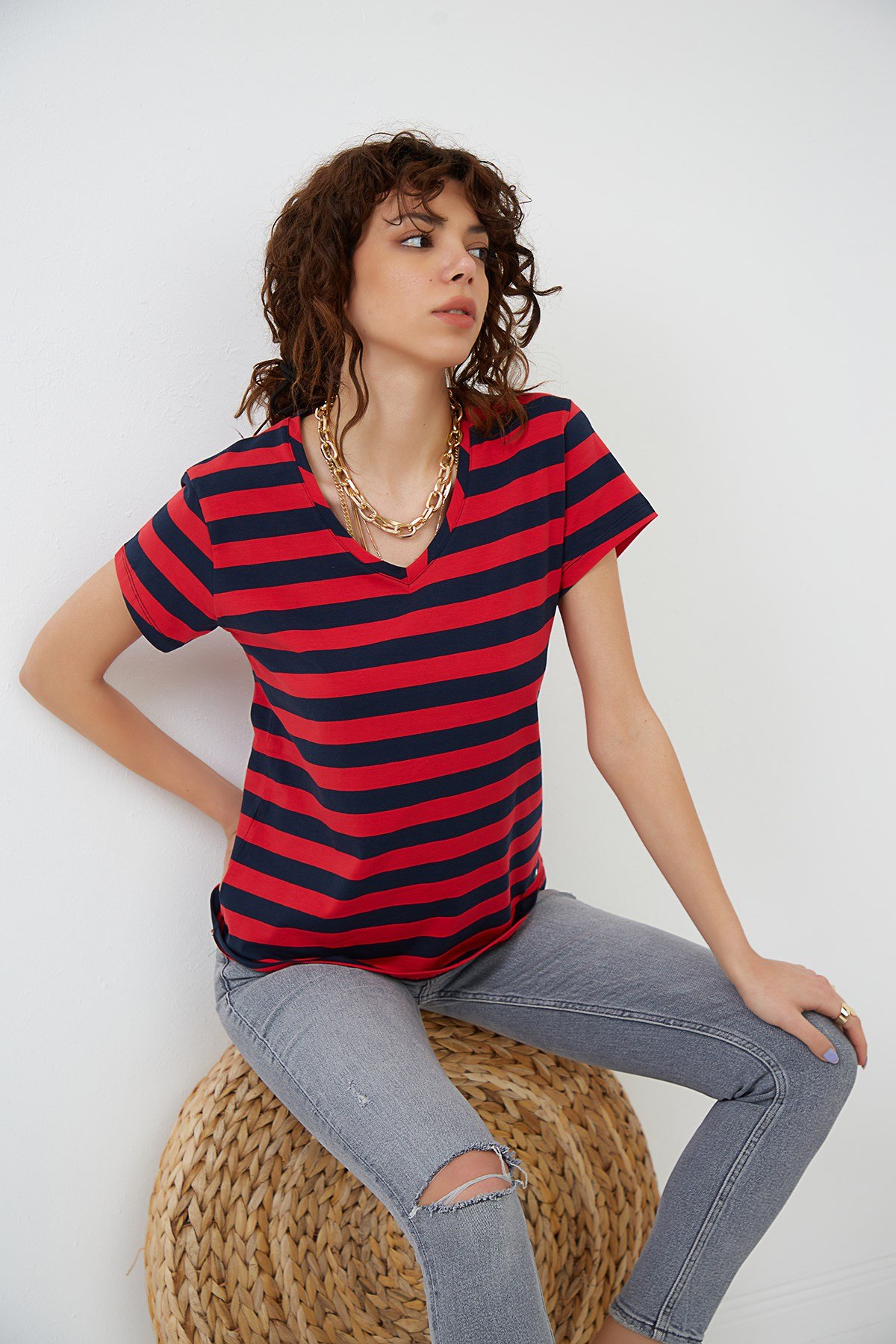 Çizgili Kırmızı - Lacivert V Yaka Basic T-shirt YND-2003
