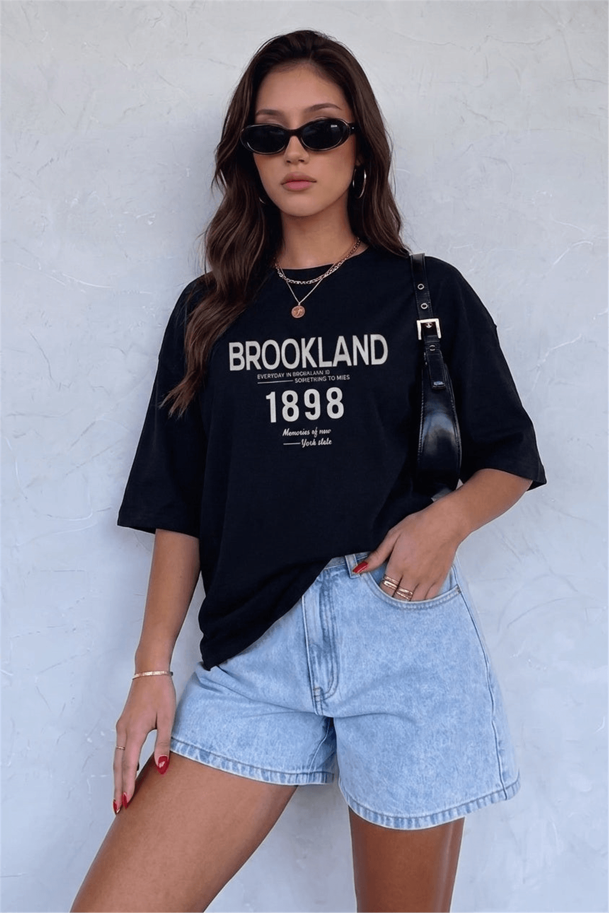 1898 Baskılı Siyah Oversize Salas Boyfriend Kadın T-Shirt