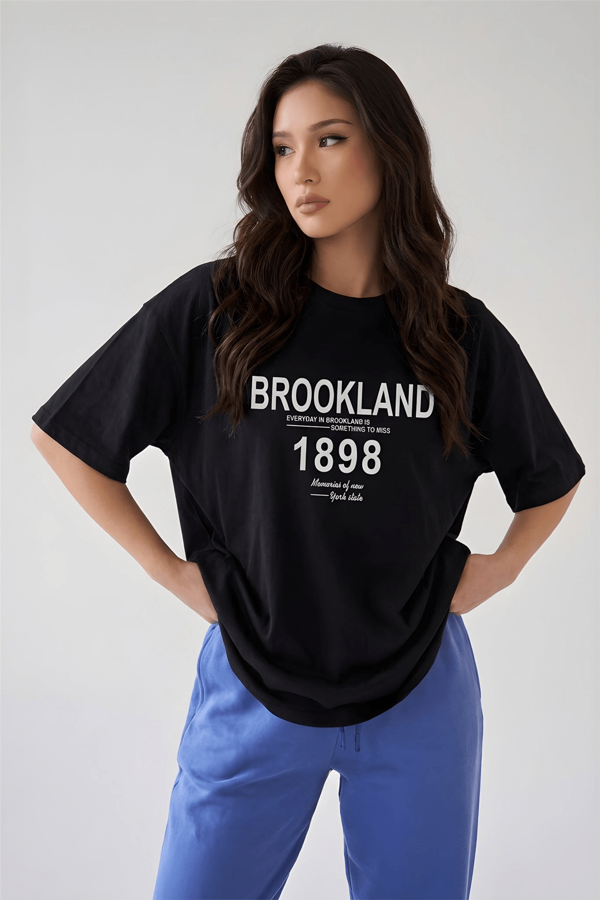 1898 Baskılı Siyah Oversize Salas Boyfriend Kadın T-Shirt