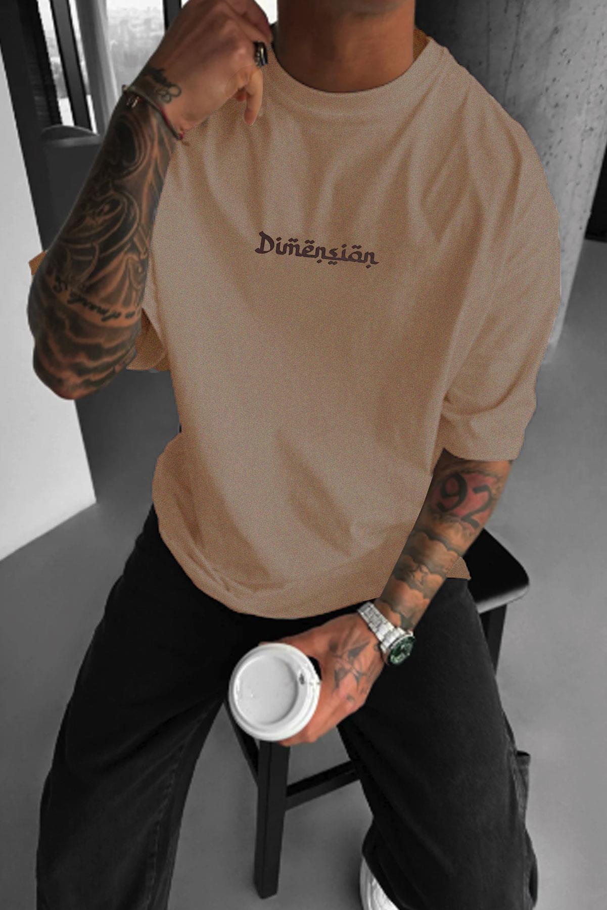 Erkek Dimension Baskılı Camel Bisiklet Yaka Oversize Salaş T-Shirt