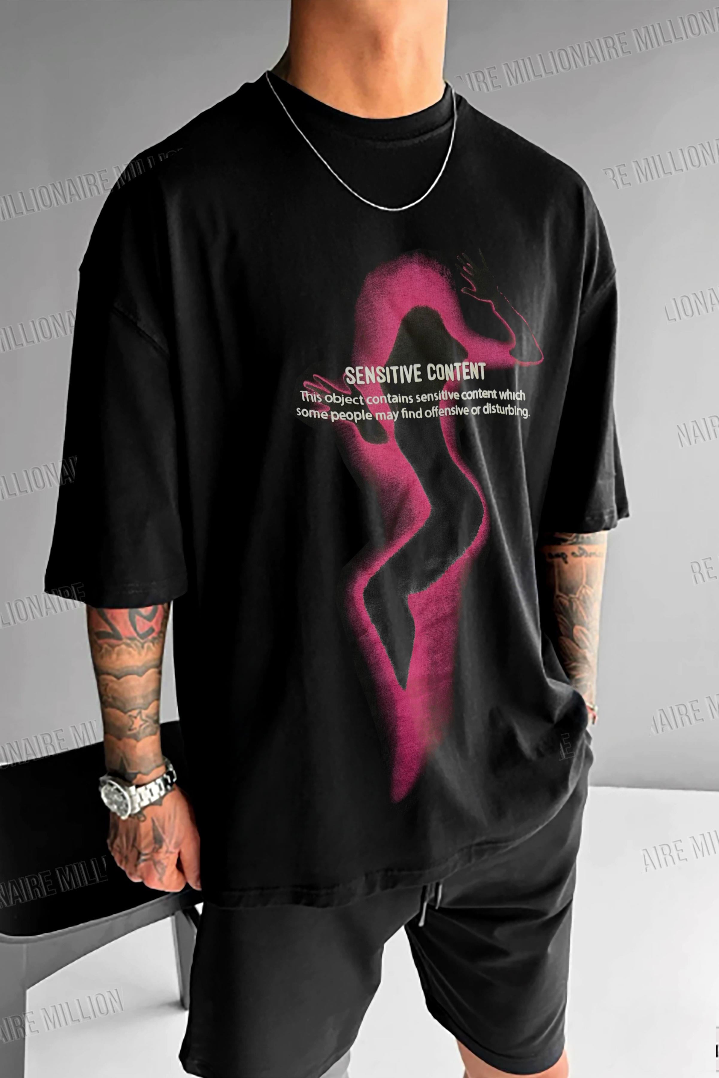 Erkek Siluet Sensitive Content Oversize Fit Bol Geniş Kalıp Salaş Kesim T-shirt