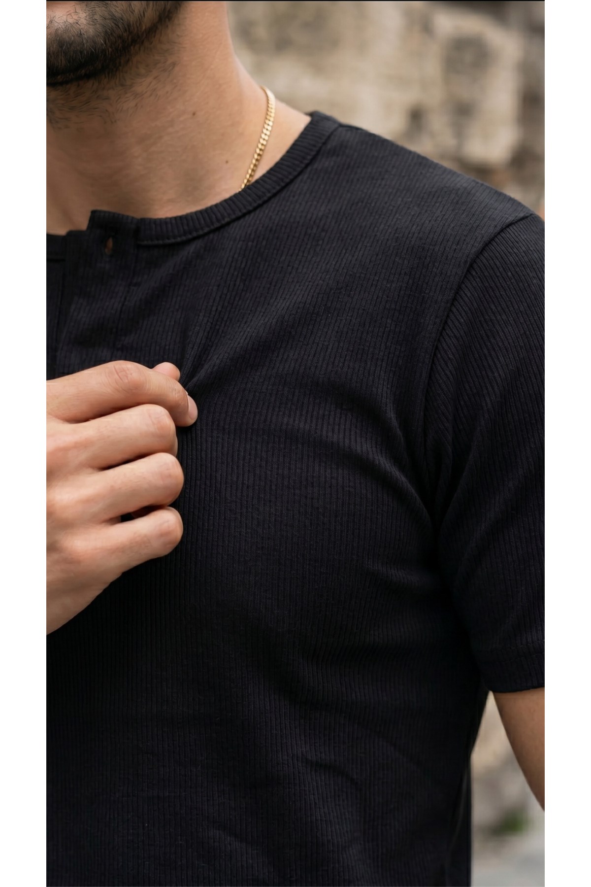 erkek-siyah-henley-yaka-tisort-uc-dugm-9b4-4d.jpg