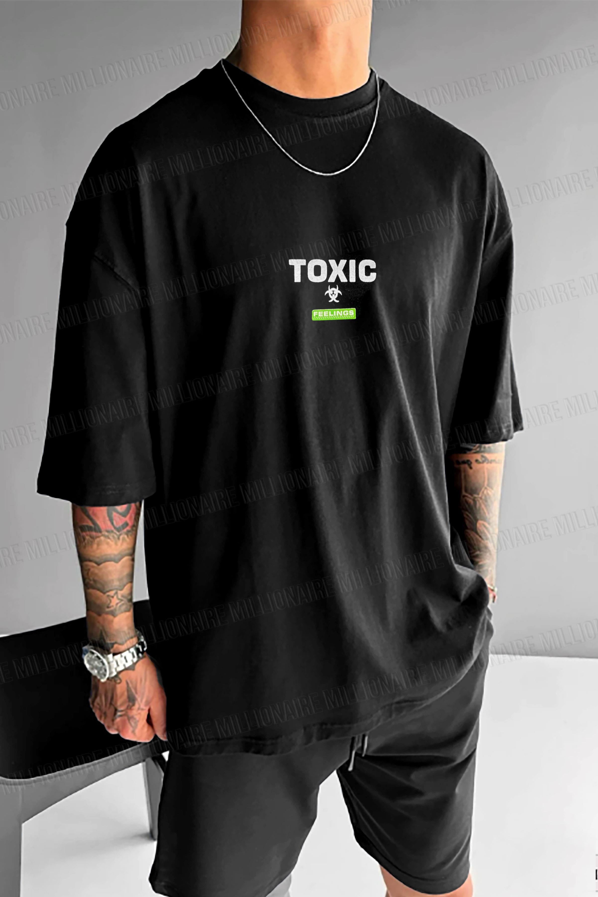 Erkek Siyah Toxic Oversize Fit Bol Geniş Kalıp Salaş Kesim T-shirt