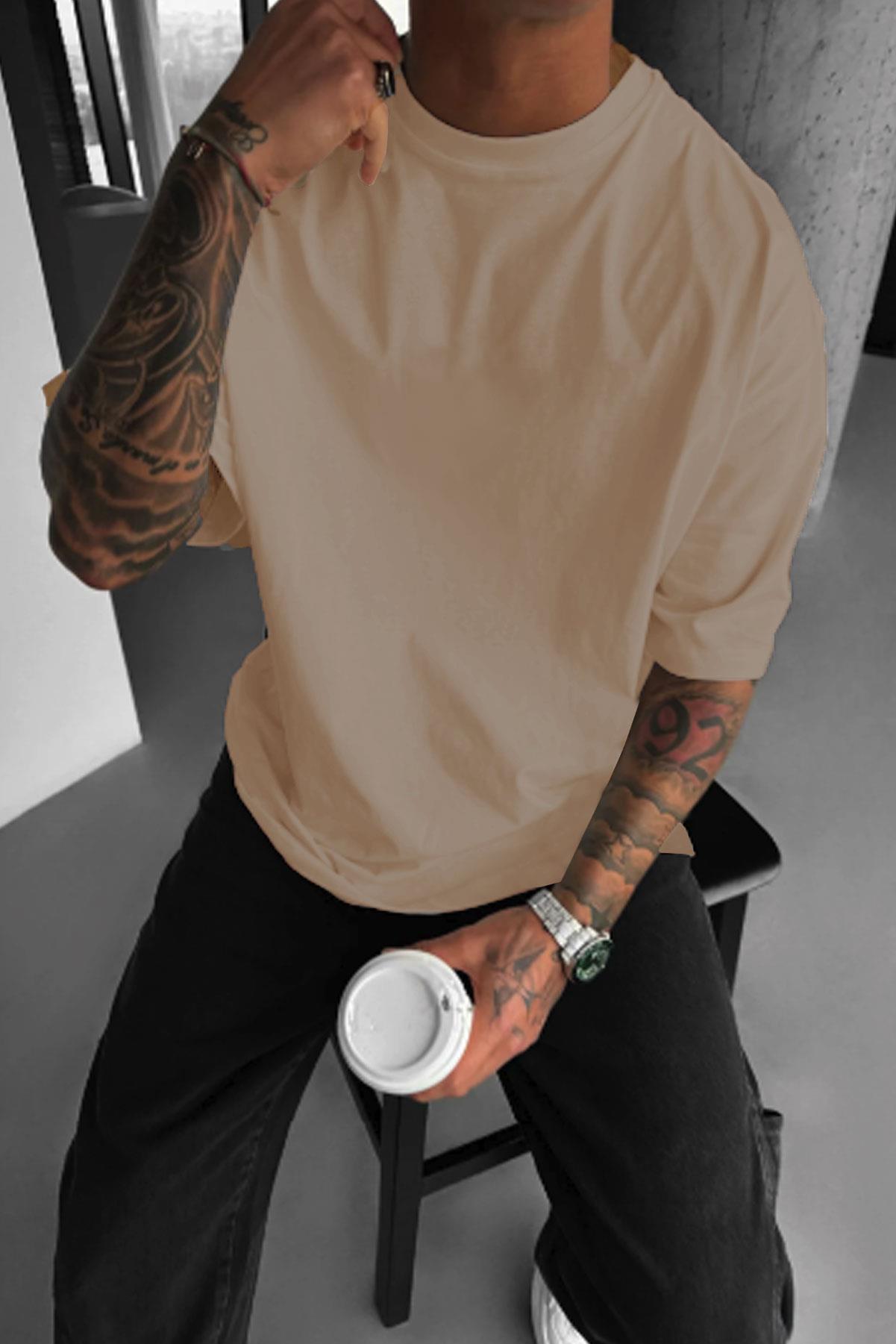 Erkek The Moon Camel Bisiklet Yaka Oversize Salas T-Shirt