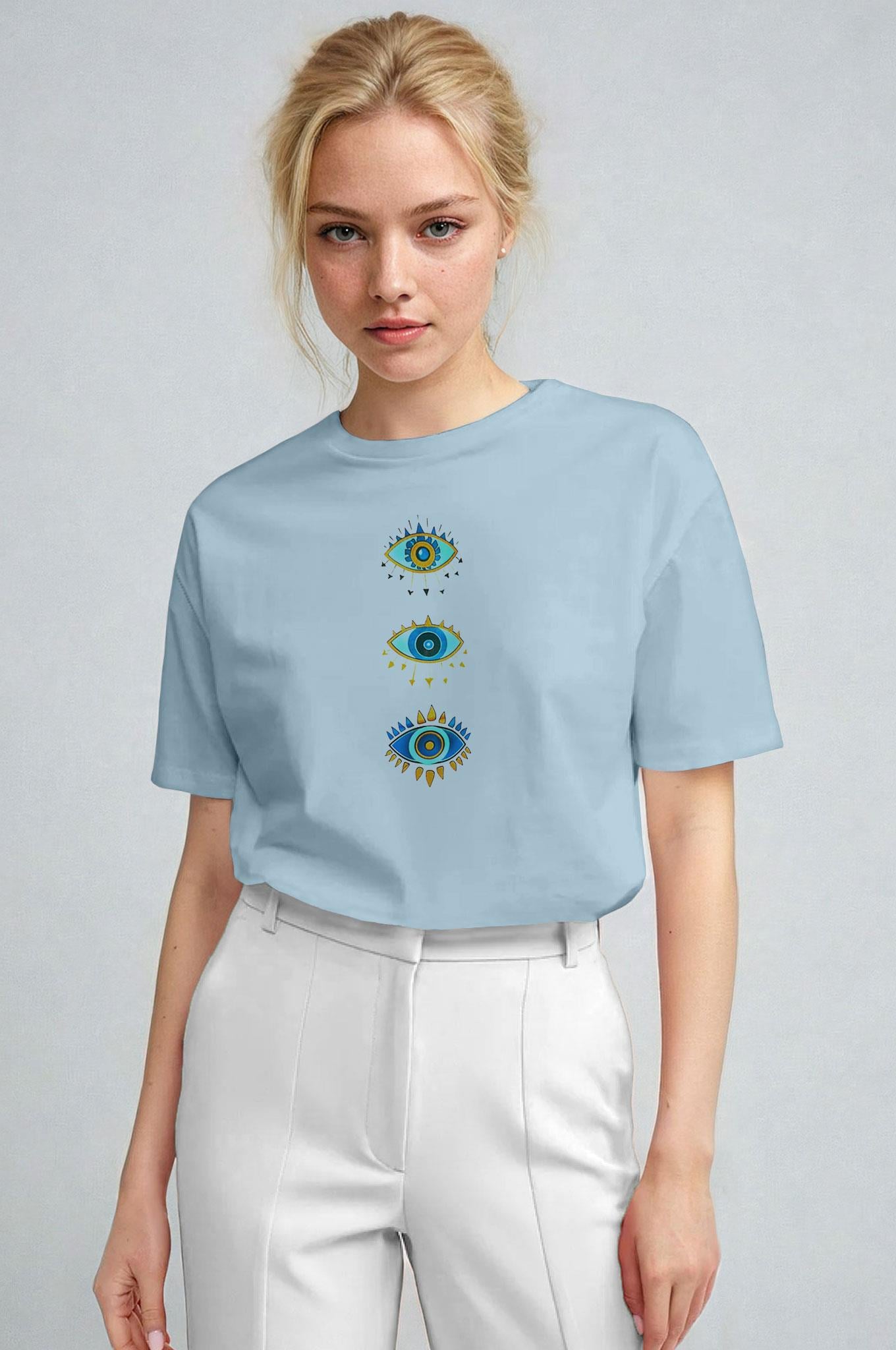Kadın Açık Mavi Regular Nazar Göz Baskı Fit Normal Kalıp T-shirt