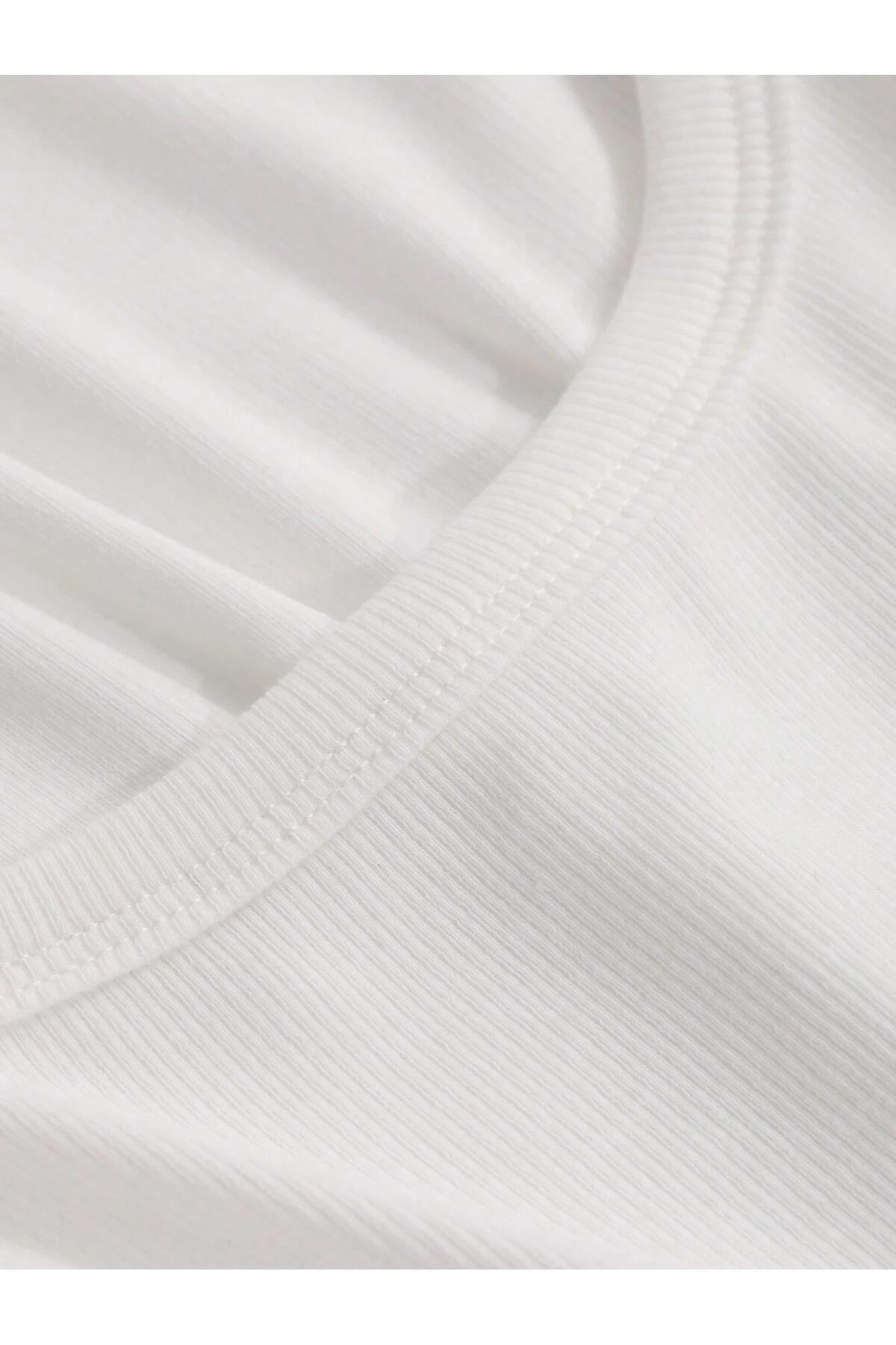 Kadın Beyaz Bisiklet Yaka Kısa Kollu Fitilli Kaşkorse Crop Bluz