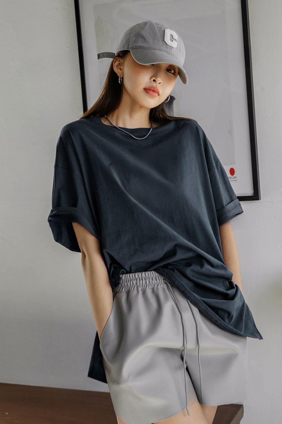 Kadın Lacivert Basic Düz Baskısız Oversize Salas T-Shirt