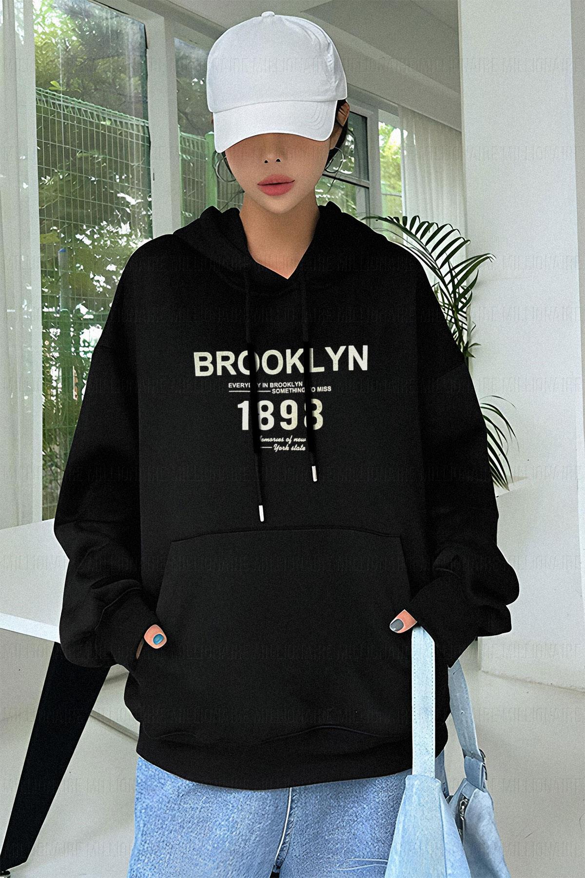 Kadın Siyah 1898 Brooklyn Baskılı 3 iplik Şardonlu Kapüşonlu Oversize Salaş Bol Kesim Hoodie Sweatshirt