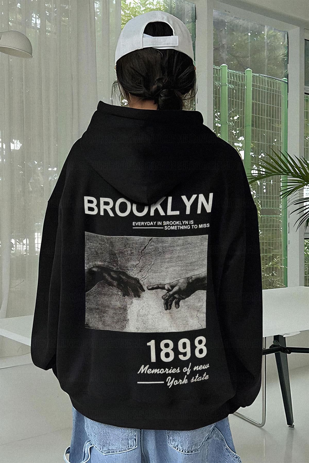 Kadın Siyah 1898 Brooklyn Baskılı 3 iplik Şardonlu Kapüşonlu Oversize Salaş Bol Kesim Hoodie Sweatshirt