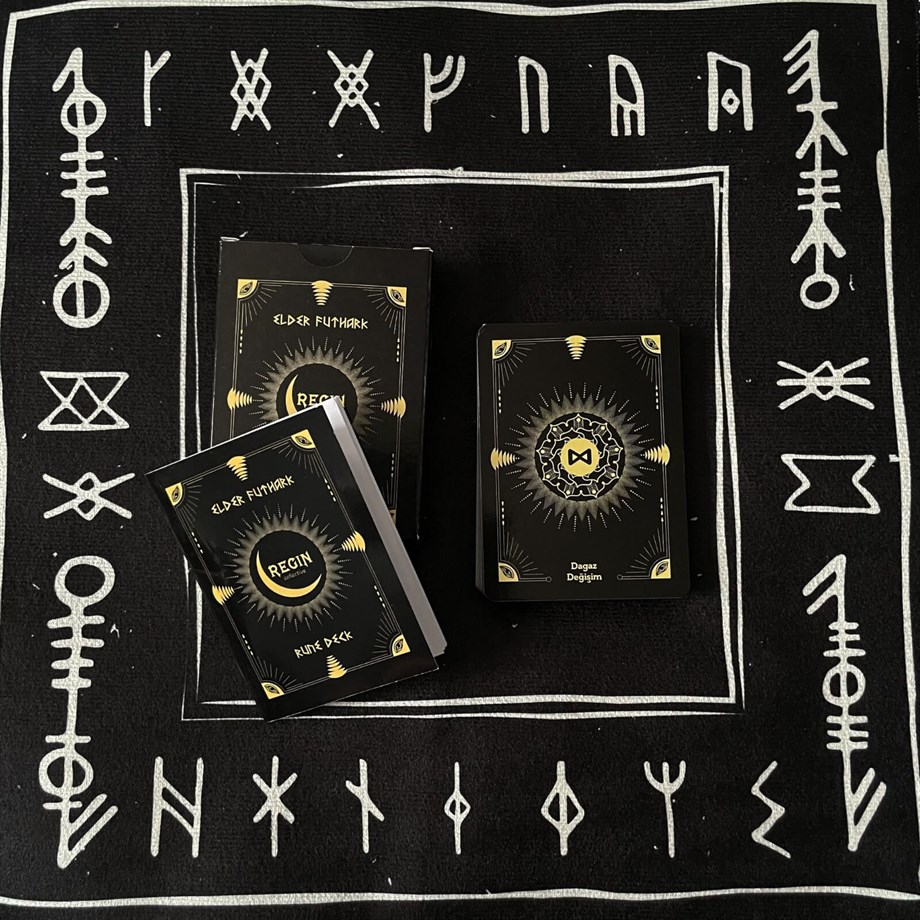  REGIN Elder Futhark Rune Tarot Destesi ve Rune Örtüsü