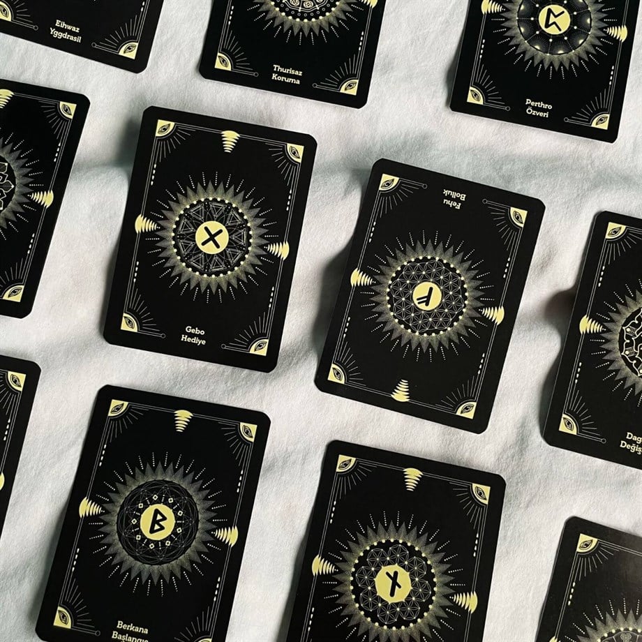  REGIN Elder Futhark Rune Tarot Destesi ve Rune Örtüsü