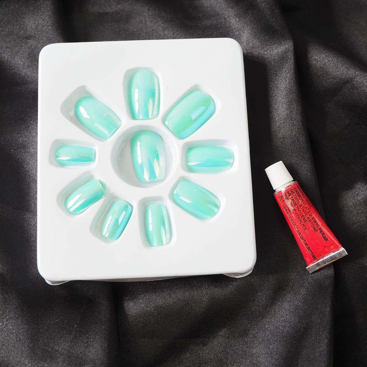 12'li Hologram Takma Tırnak Seti Su Yeşil