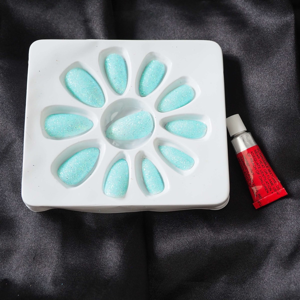 12'li Simli Takma Tırnak Seti Yeşil Turkuaz