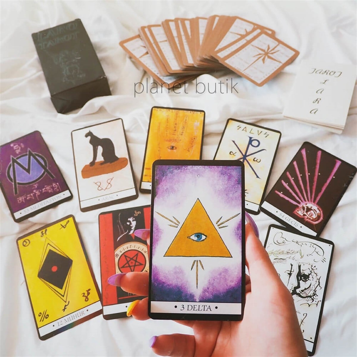 78 Kartlı Laro Tarot