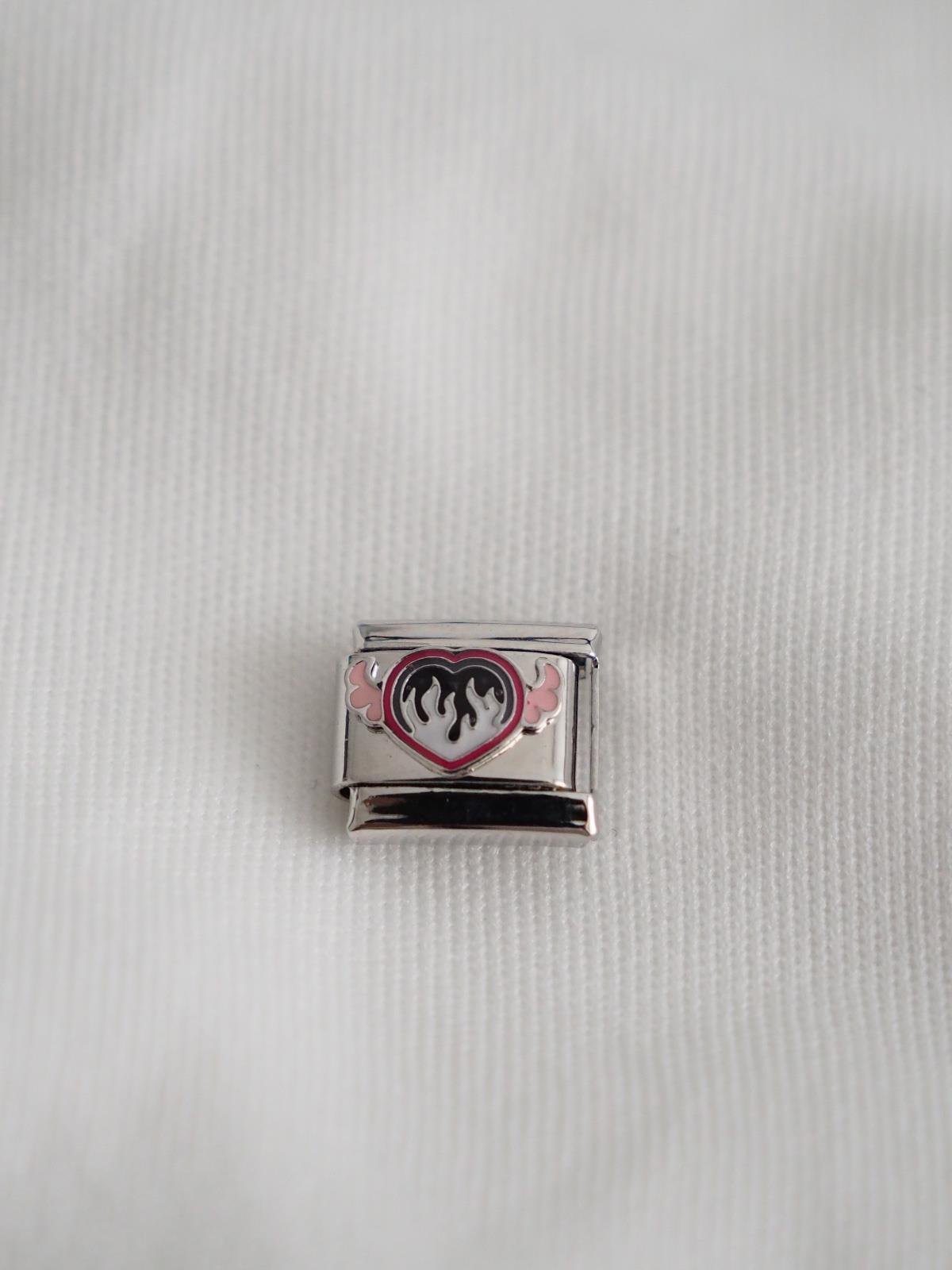 Alevli İtalyan Charm