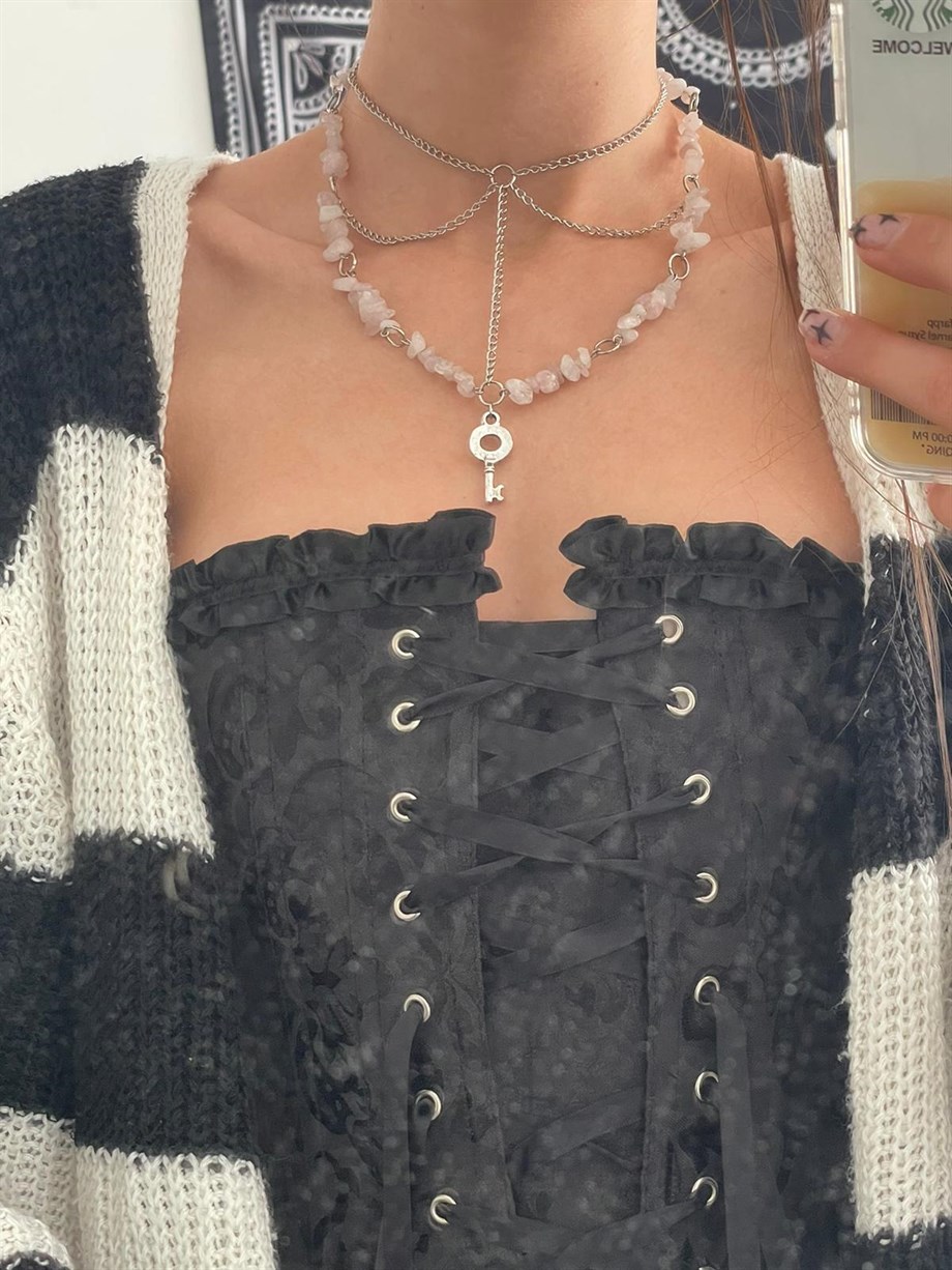 Anahtar Charmlı Pembe Kuvars Doğal Taşlı Zincir Ağı Grunge Kolye I Handmade