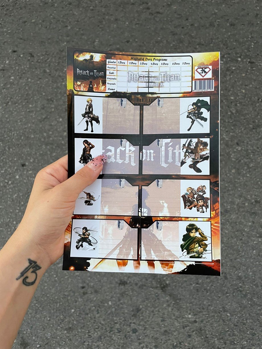 Attack On Titan Kitap ve Defter Etiketi