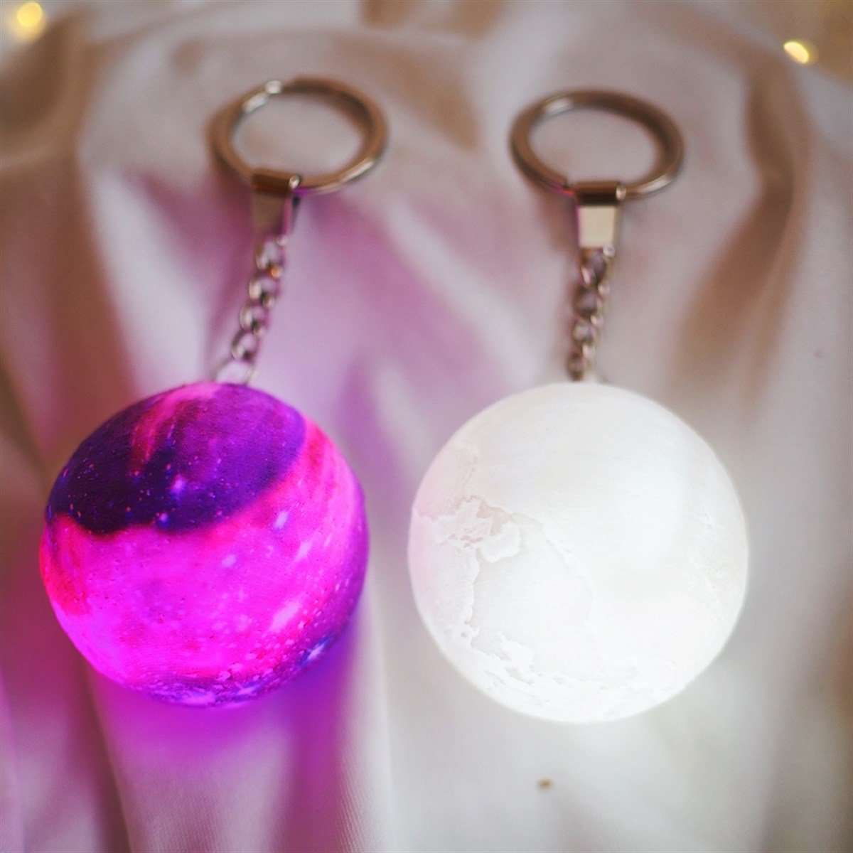 Ay ve Galaxy 3D Işıklı Anahtarlık