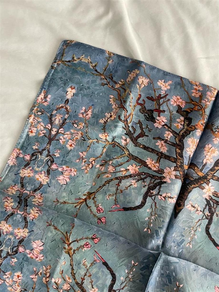 Badem Ağacı Saten Fular