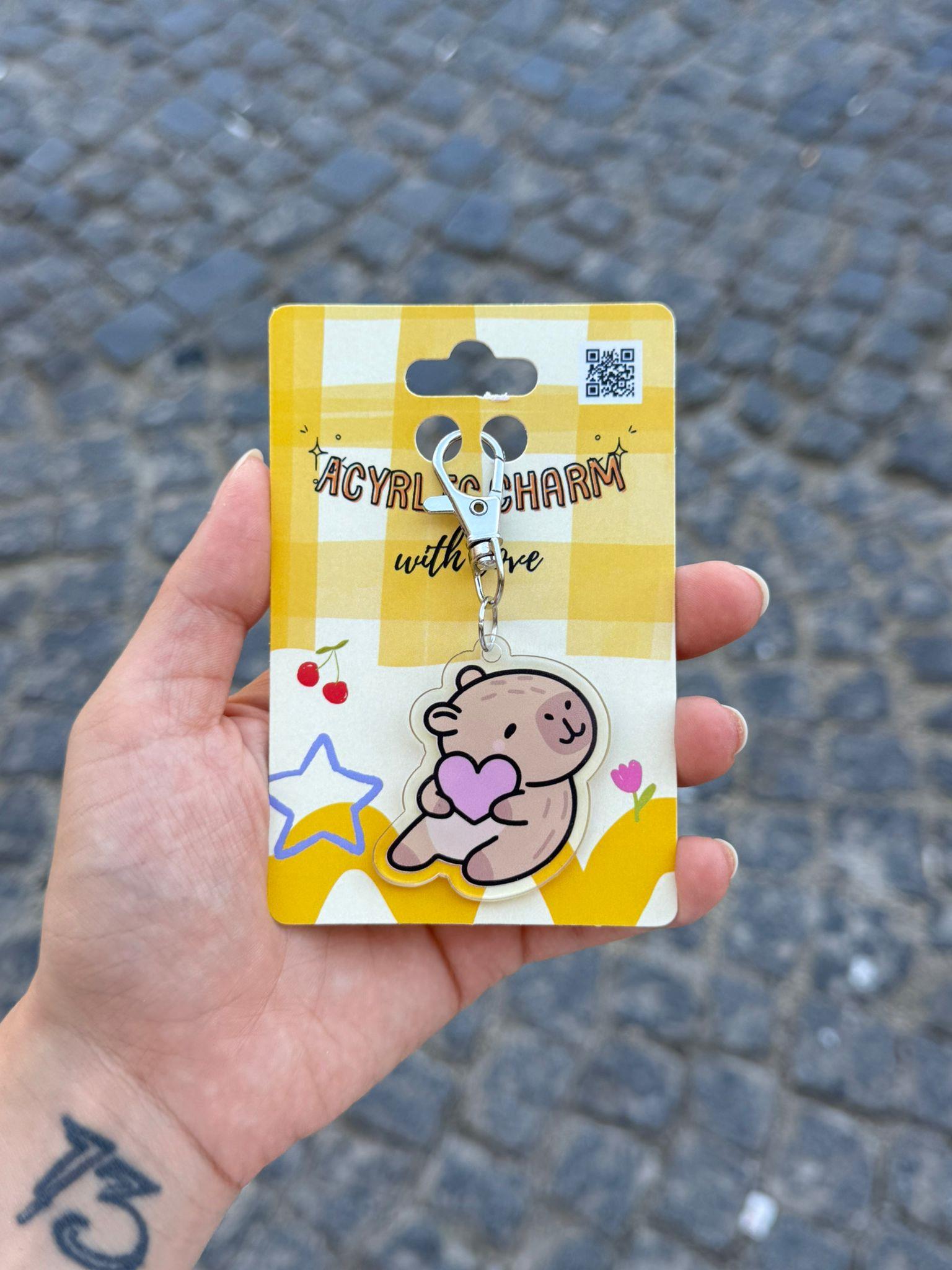 Capybara Love Akrilik Charm