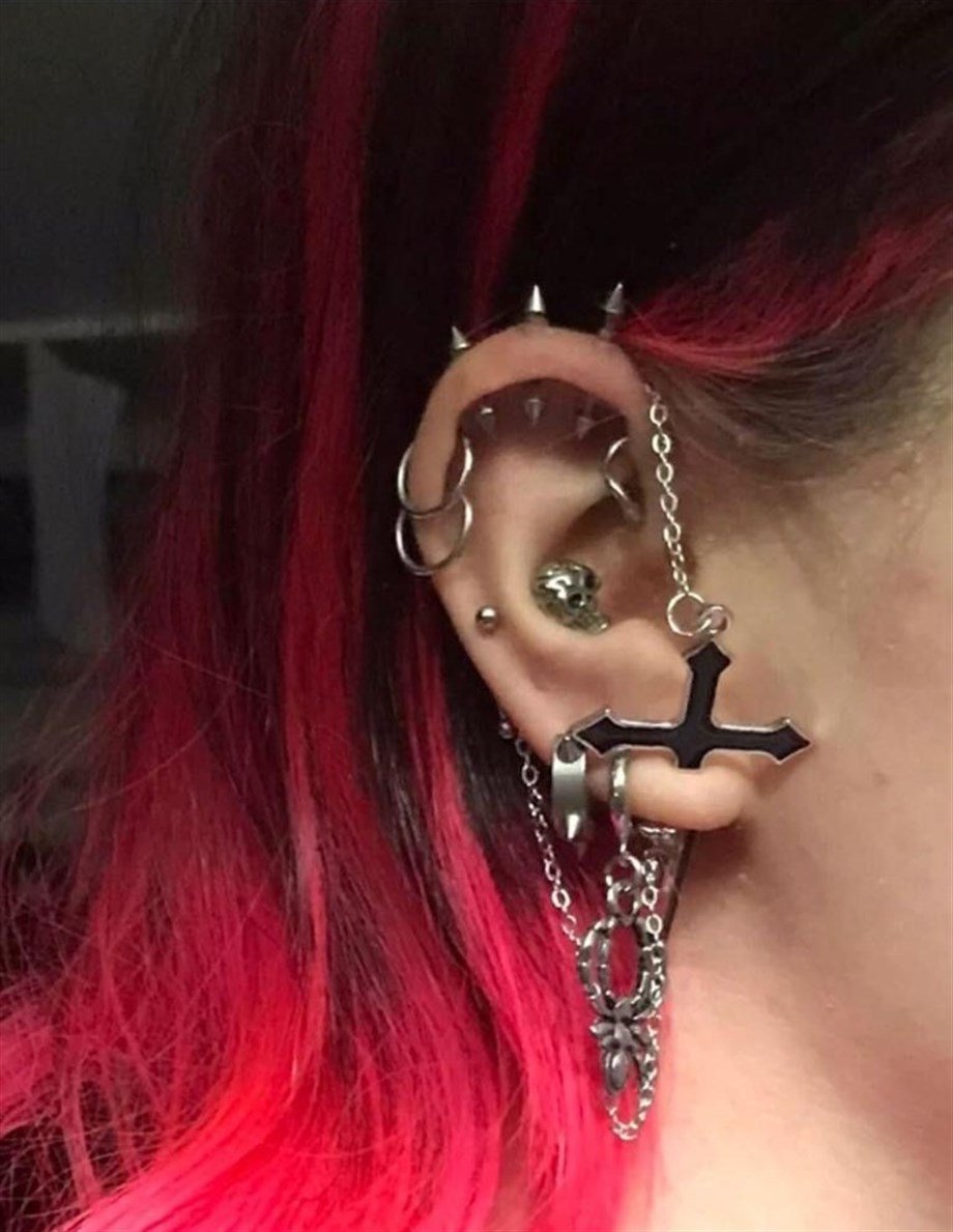 Cross Çapraz Punk Küpe