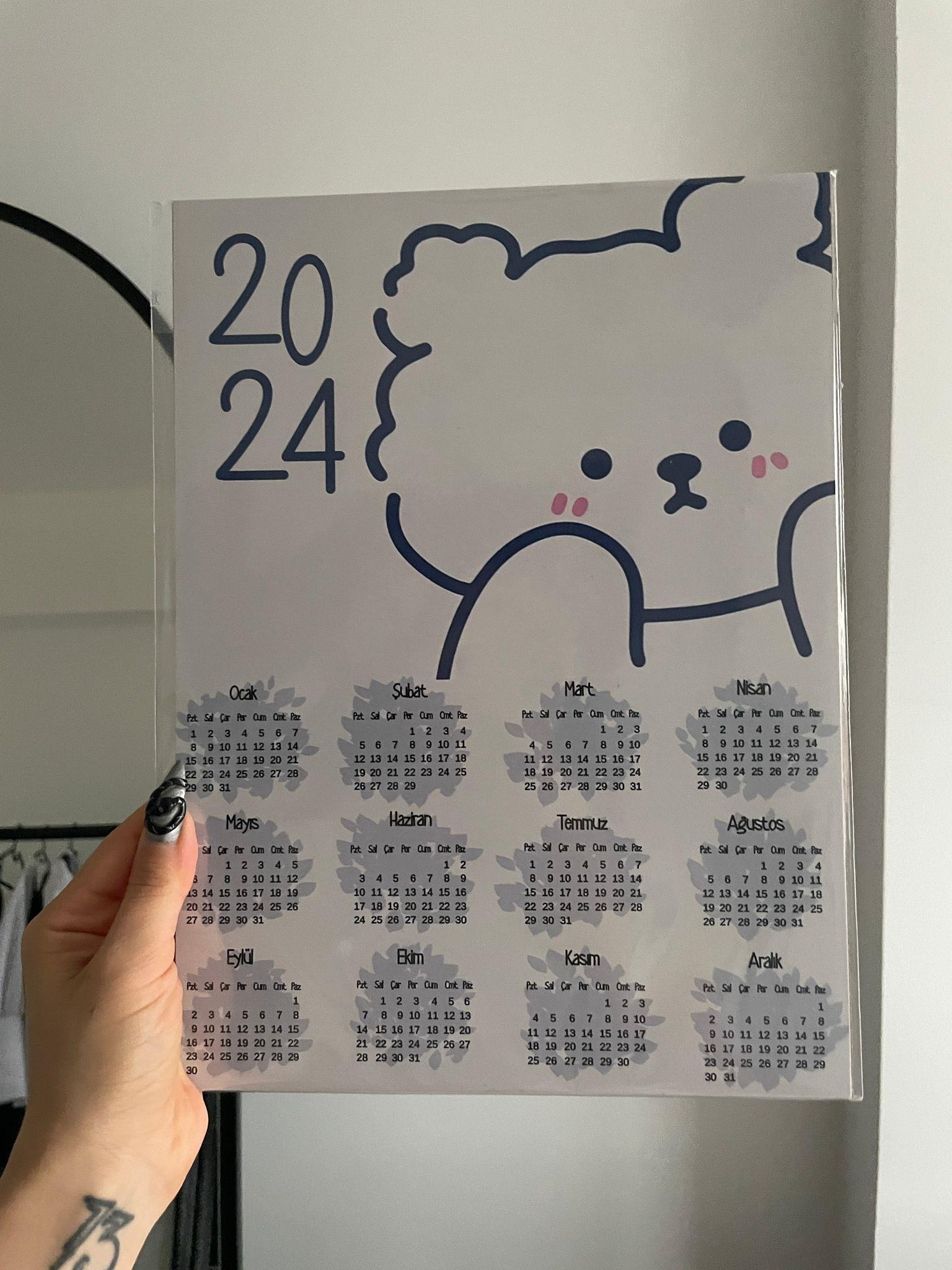 Cute Bear 2024 Ahşap Duvar Takvimi