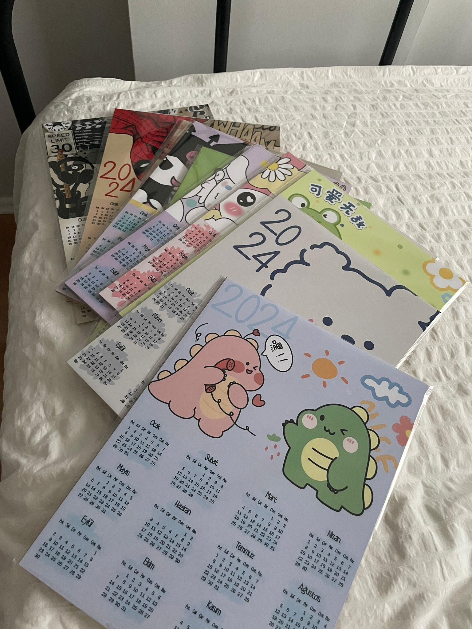Cute Bear 2024 Ahşap Duvar Takvimi