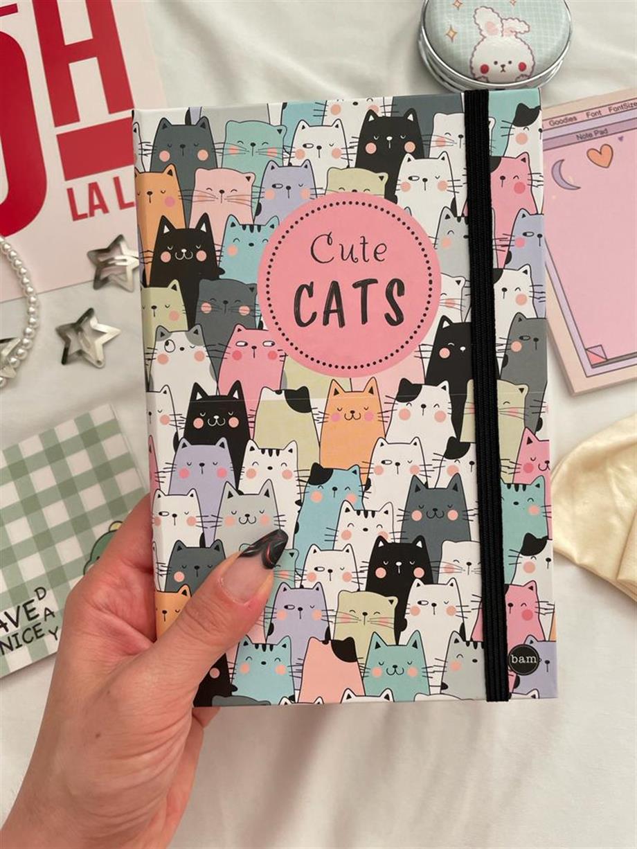 Cute Cats Lastikli Sert Kapak Defter