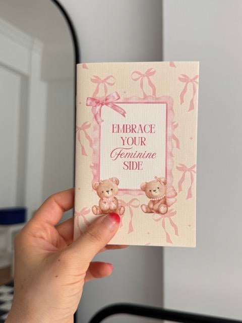 Feminine Side Mini Çizgisiz Defter