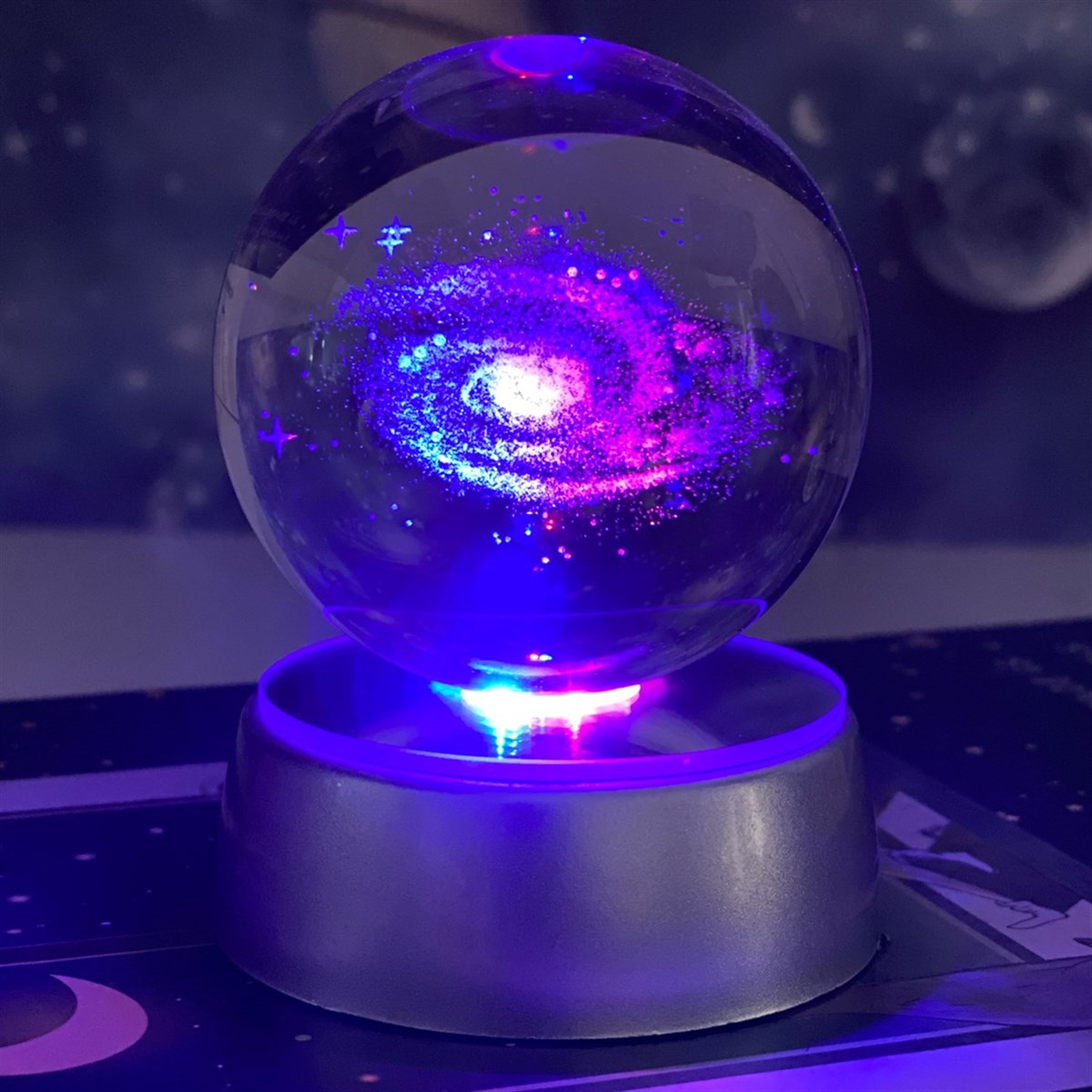 Galaxy Işıklı Cam Küre