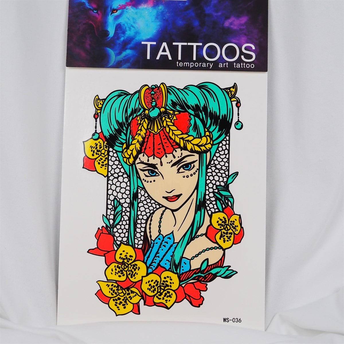 Geyşa Neon Tattoo