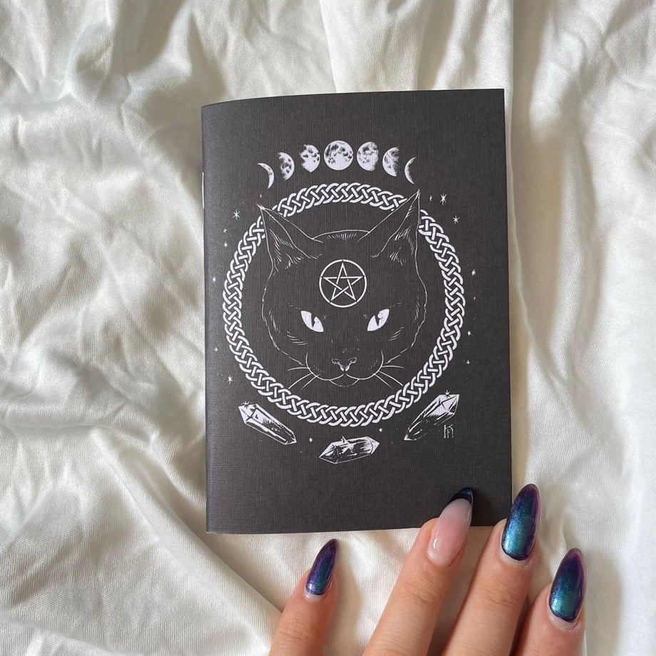 Gothic Cat Mini Çizgisiz Defter