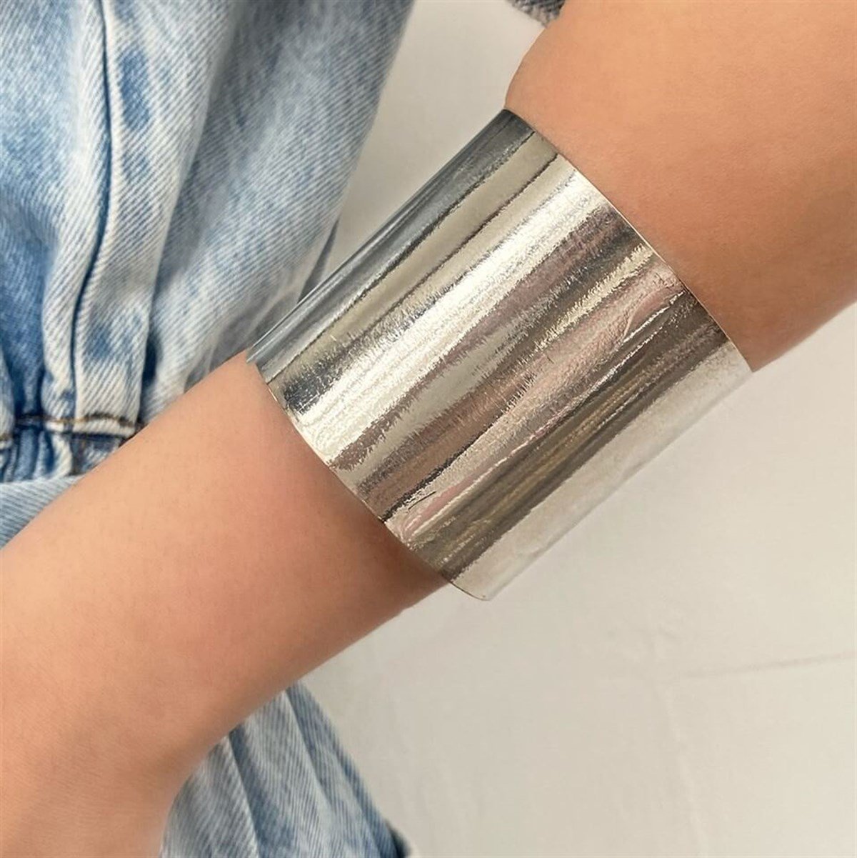 Gümüş Kısa Kelepçe