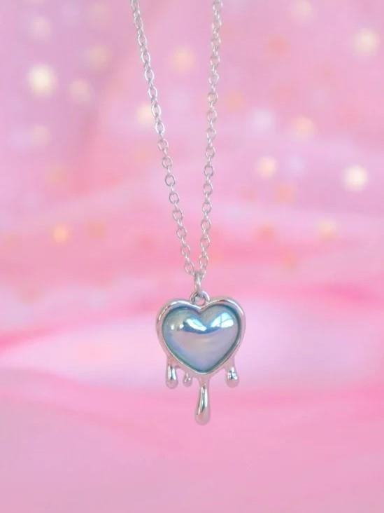 Gümüş Renk Zincirli Blue Crystal Heart Melting İthal Kolye