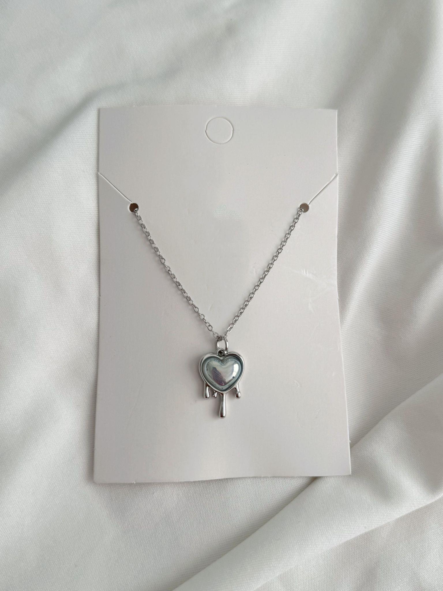 Gümüş Renk Zincirli Blue Crystal Heart Melting İthal Kolye