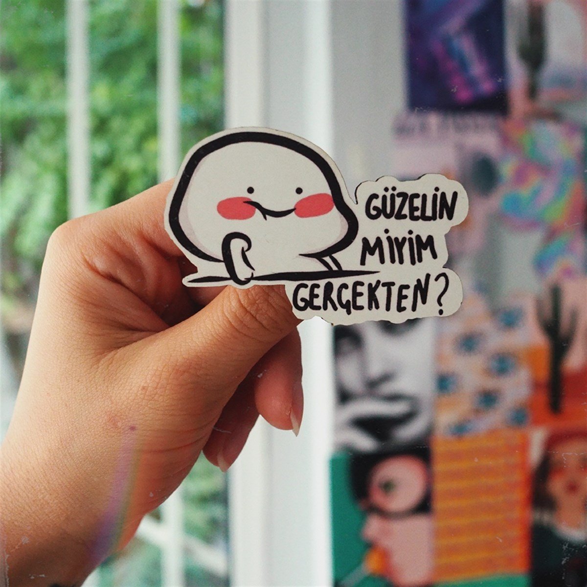 Güzelin Miyim Gerçekten Rozet