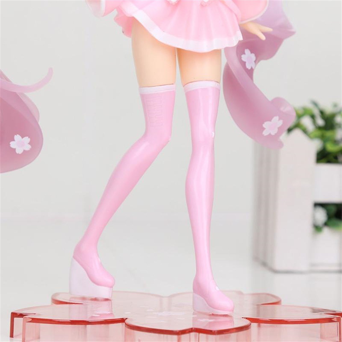 Hatsune Miku Pembe Sakura Figür