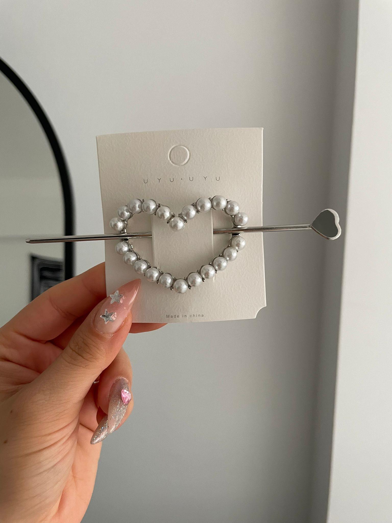 İnci Detaylı Heart Topuz Tokası
