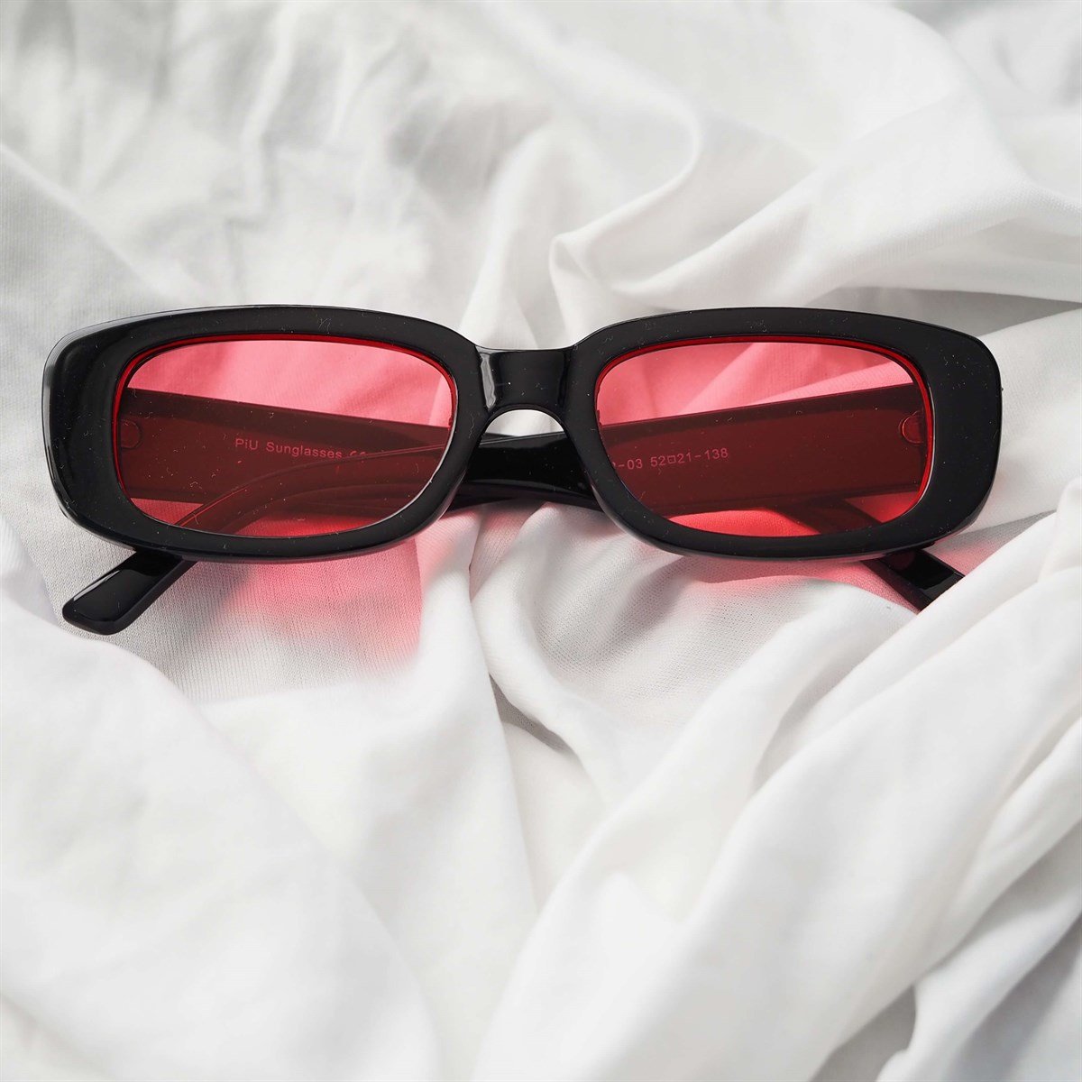 Kemik Çerçeve Black Red Güneş Gözlüğü