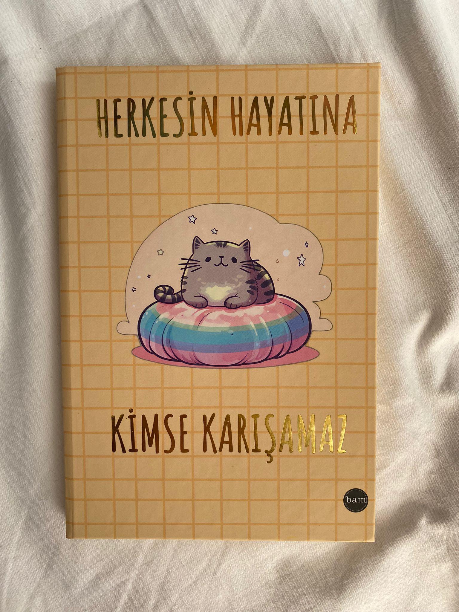 Kimse Karışamaz Lastikli Sert Kapak Defter