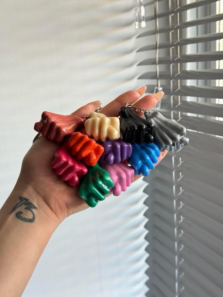 Kırmızı Renk Nah Anahtarlık