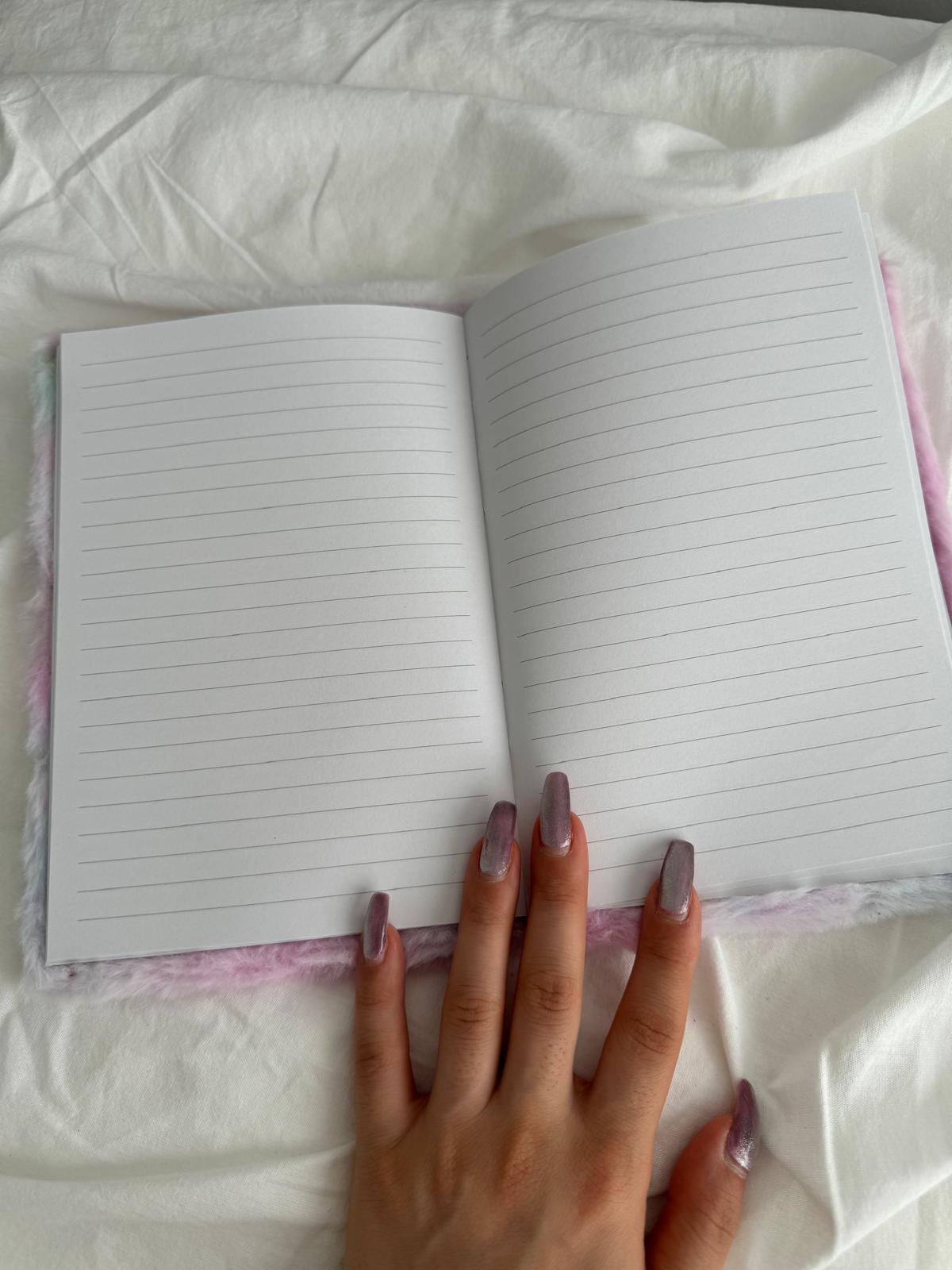 Kuromi Batik Peluş Çizgili Defter