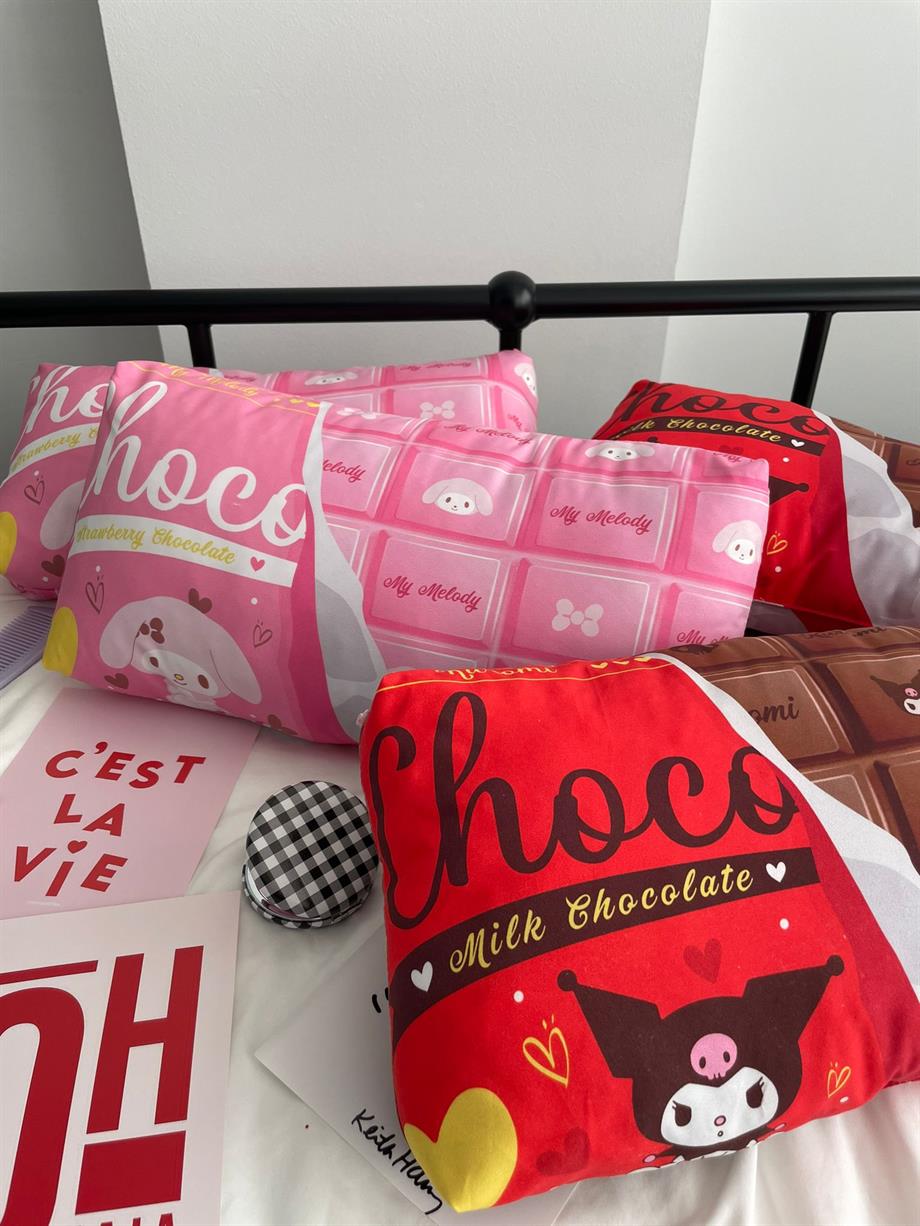 Kuromi Chocolate Yastık