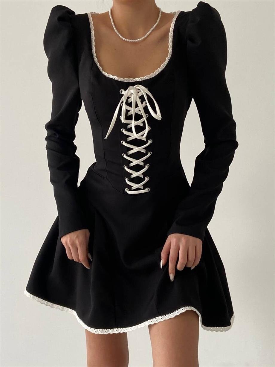 Lolita İp Detaylı Mini Elbise
