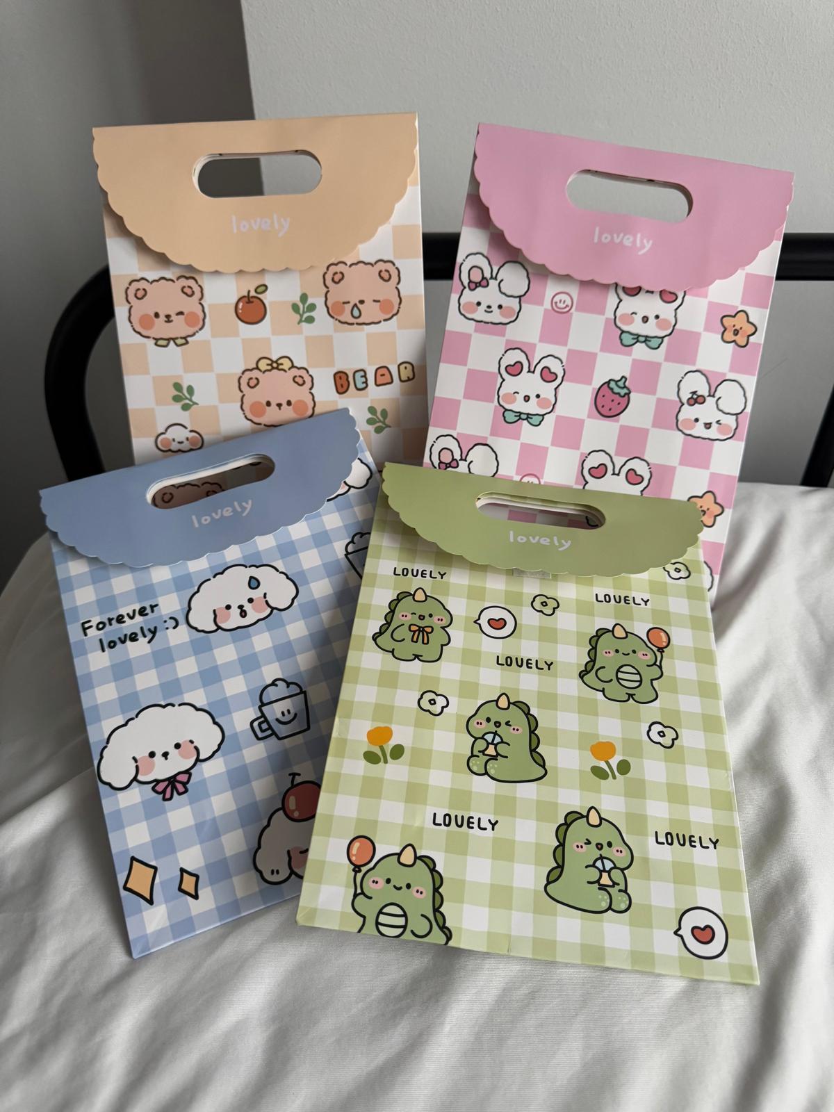 Lovely Kilitli Karton Hediye Çantası