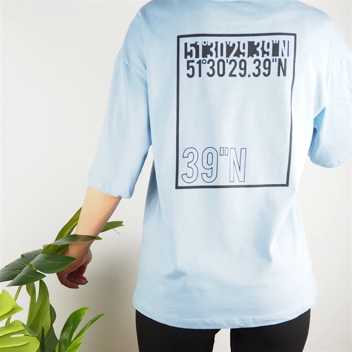 Mavi 39N Unisex T-shirt