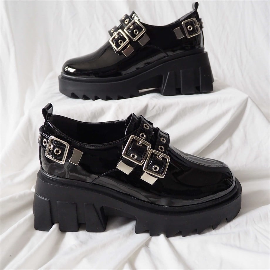 Metal Aksesuarlı Lolita Rugan Ayakkabı