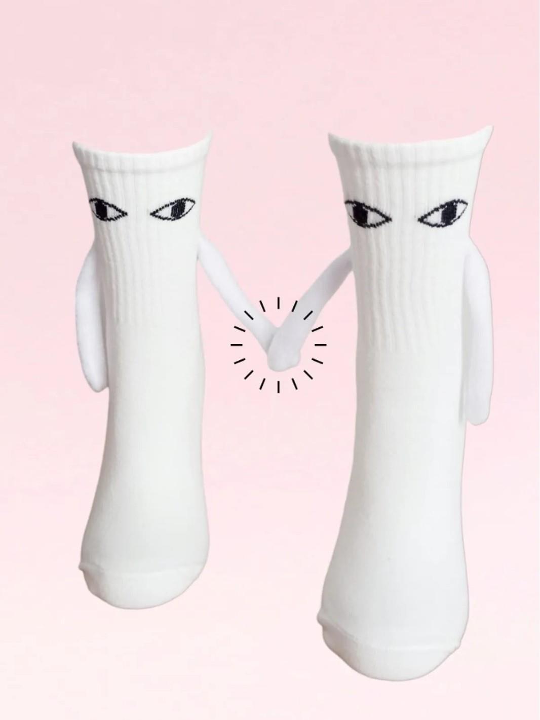 Mıknatıslı El Ele Tutuşan Çorap