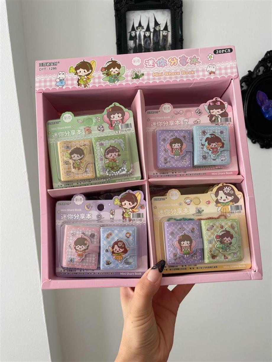 Mini Cırt Kapaklı Mini Anahtarlık Tasarımlı Defter