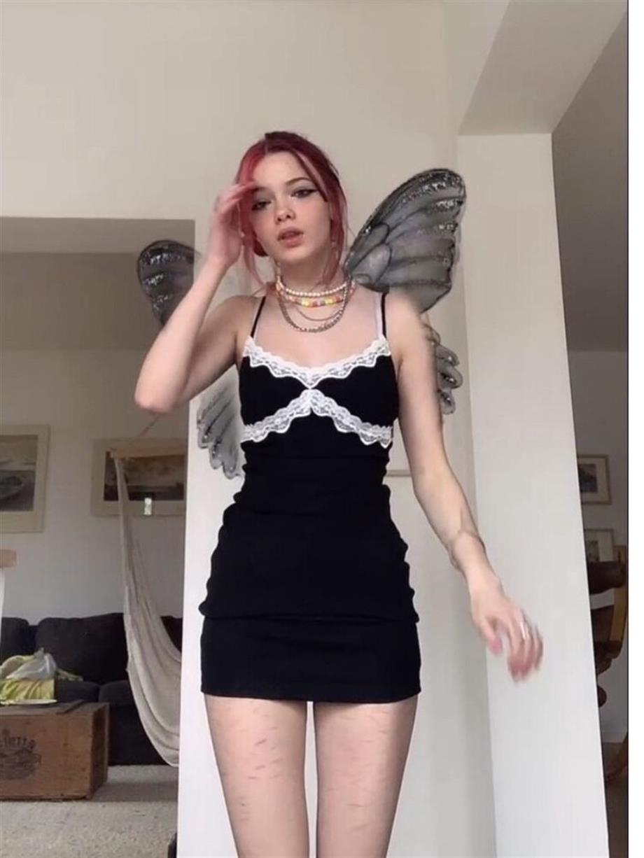 Mini Dantel Detaylı Elbise